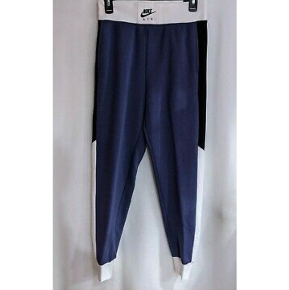 Nike jogger - Picture 3 of 5